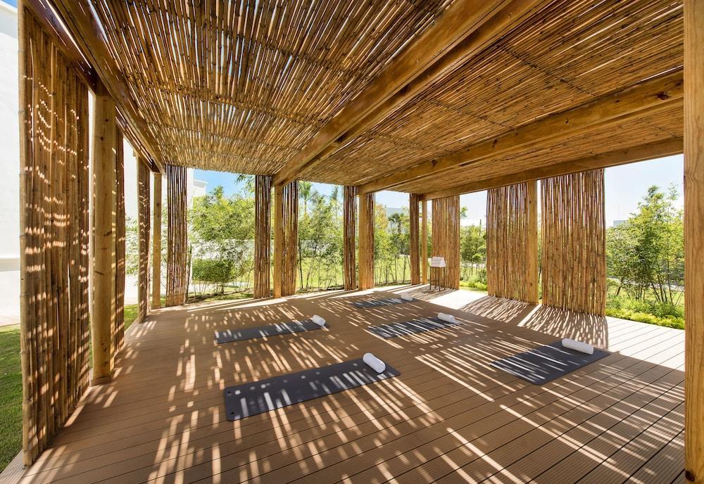 Azul Beach Resort Punta Cana, All Inclusive By Karisma Exterior photo