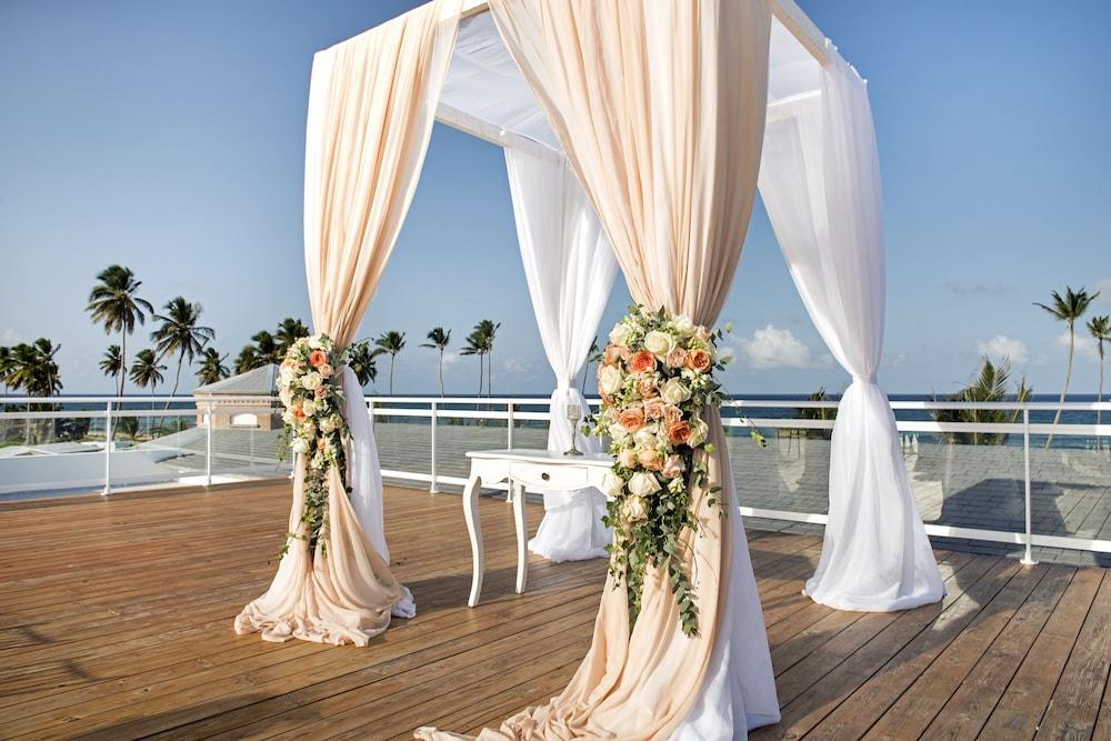 Azul Beach Resort Punta Cana, All Inclusive By Karisma Exterior photo